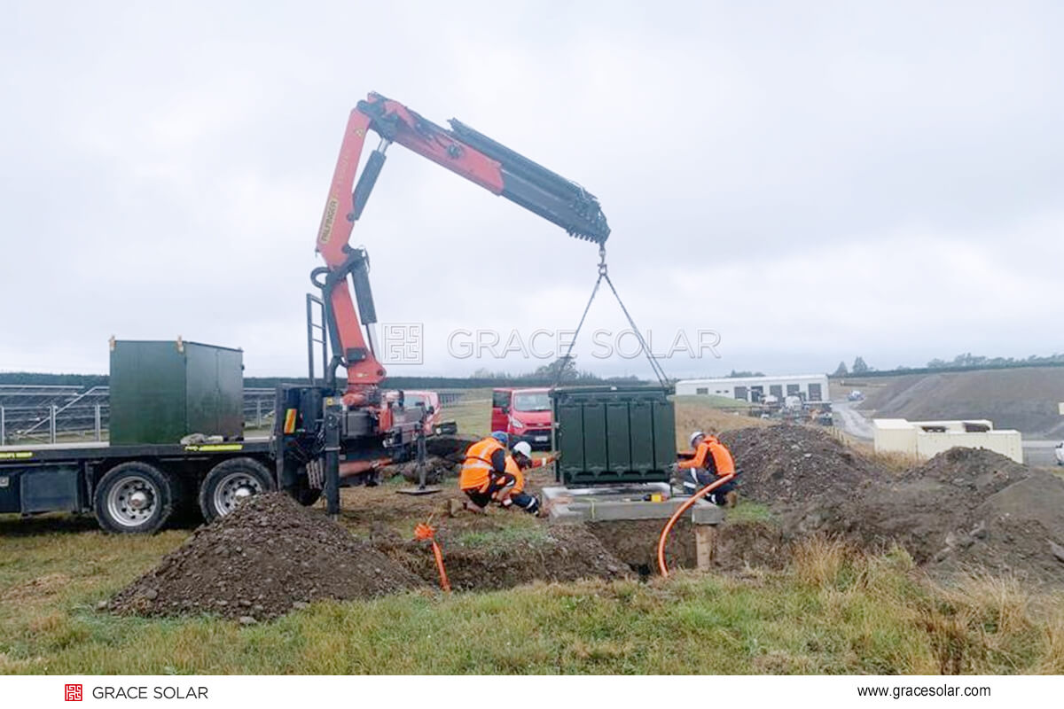 No-Drill Clamp Mechanism Close-Up View (AS/NZS Certified)